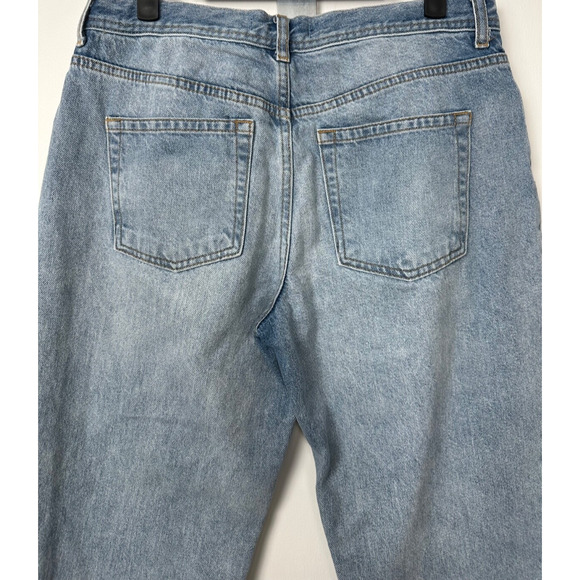 WE THE FREE 29 Straight Leg Jean Medium Blue Button Fly Shark Bite Hem Women D28 - Picture 5 of 7